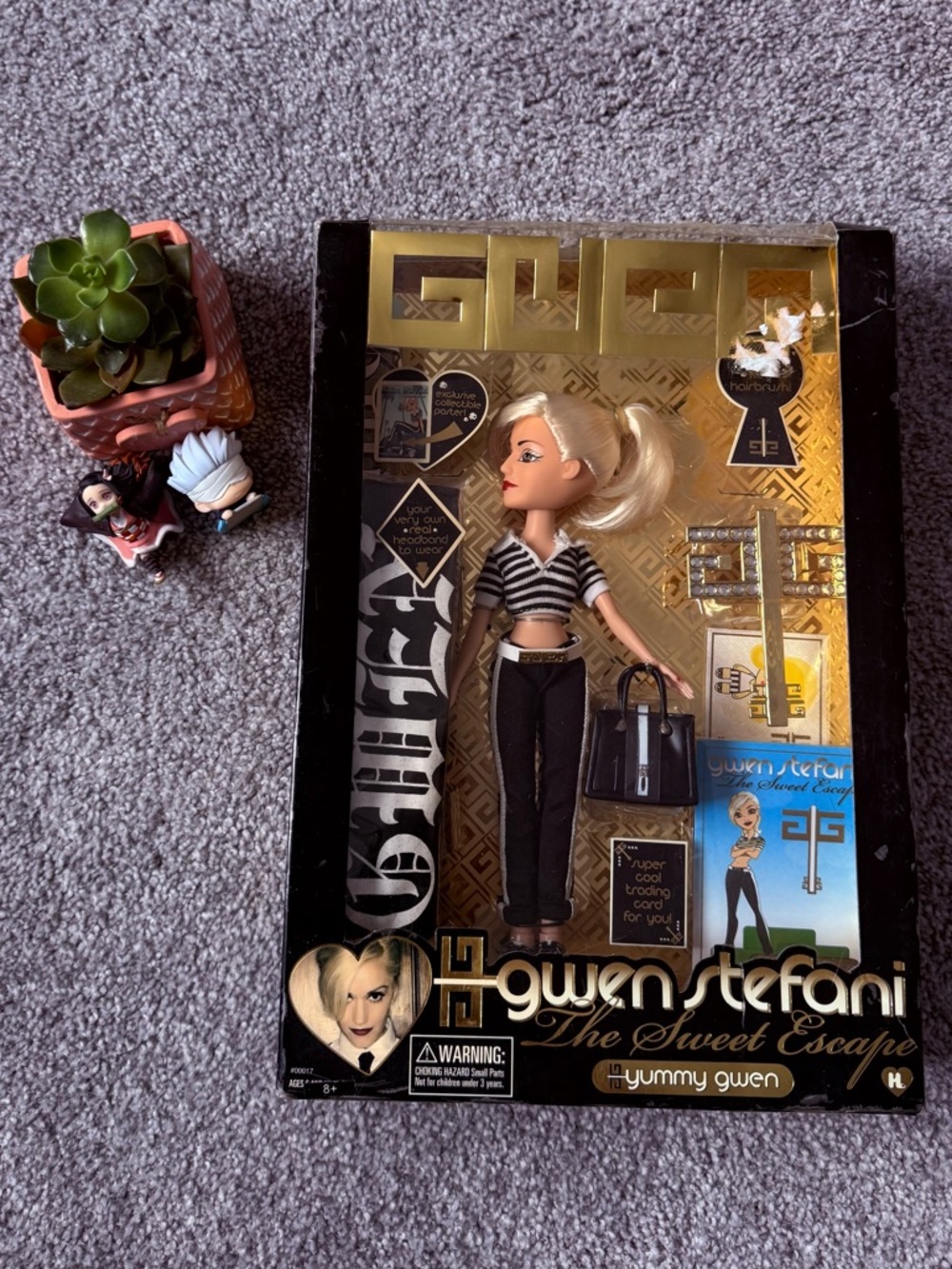 Vintage Sweet Escape Yummy Gwen Doll - Black & Blonde